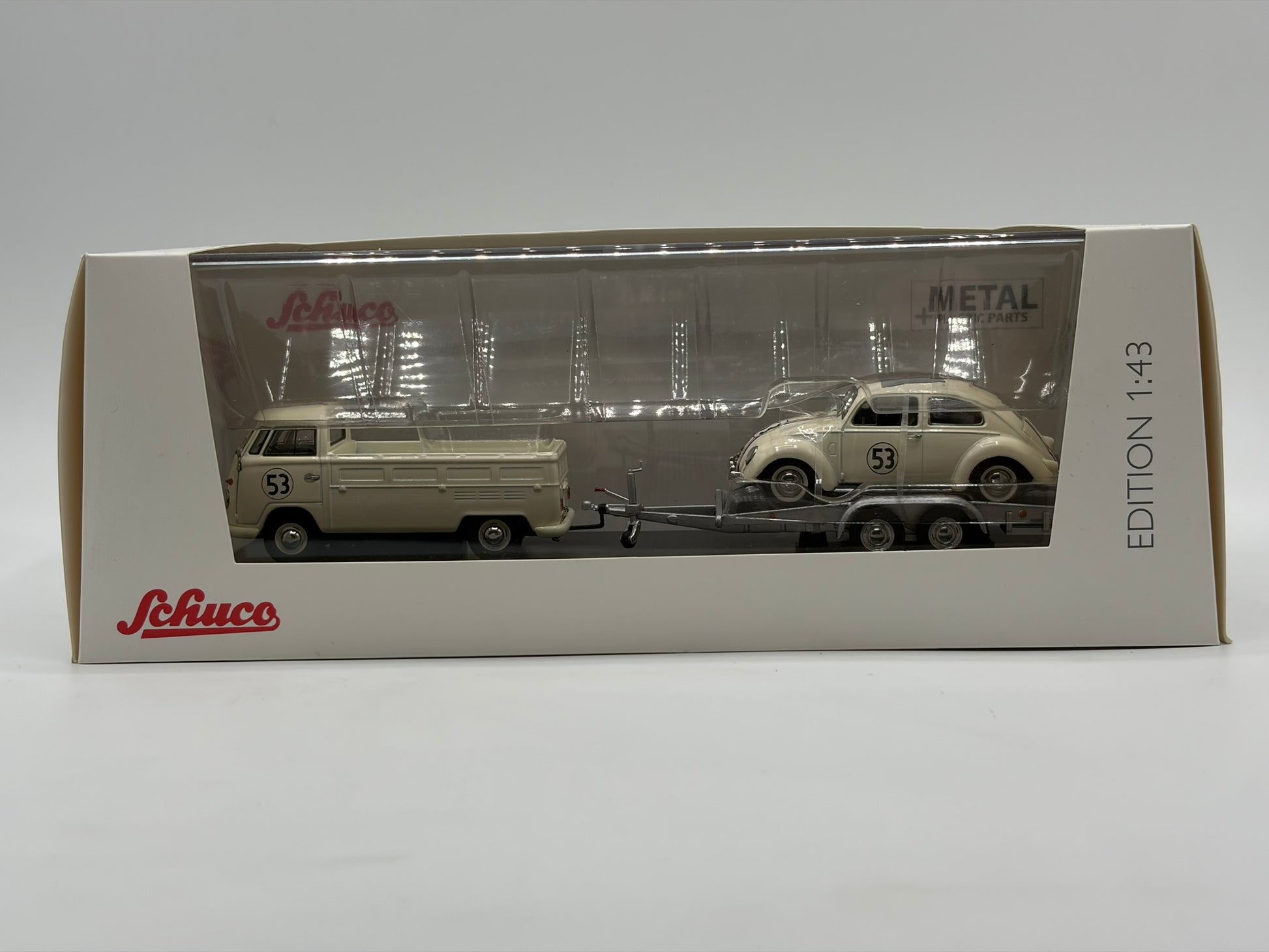1/43 1968 Volkswagen T1B Pickup & #53 Herbie on Trailer - Schuco | Model Car