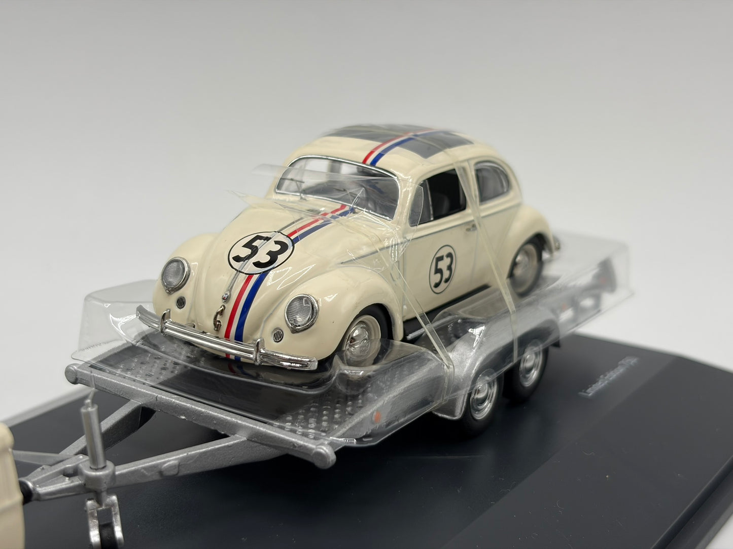 1/43 1968 Volkswagen T1B Pickup & #53 Herbie on Trailer - Schuco | Model Car