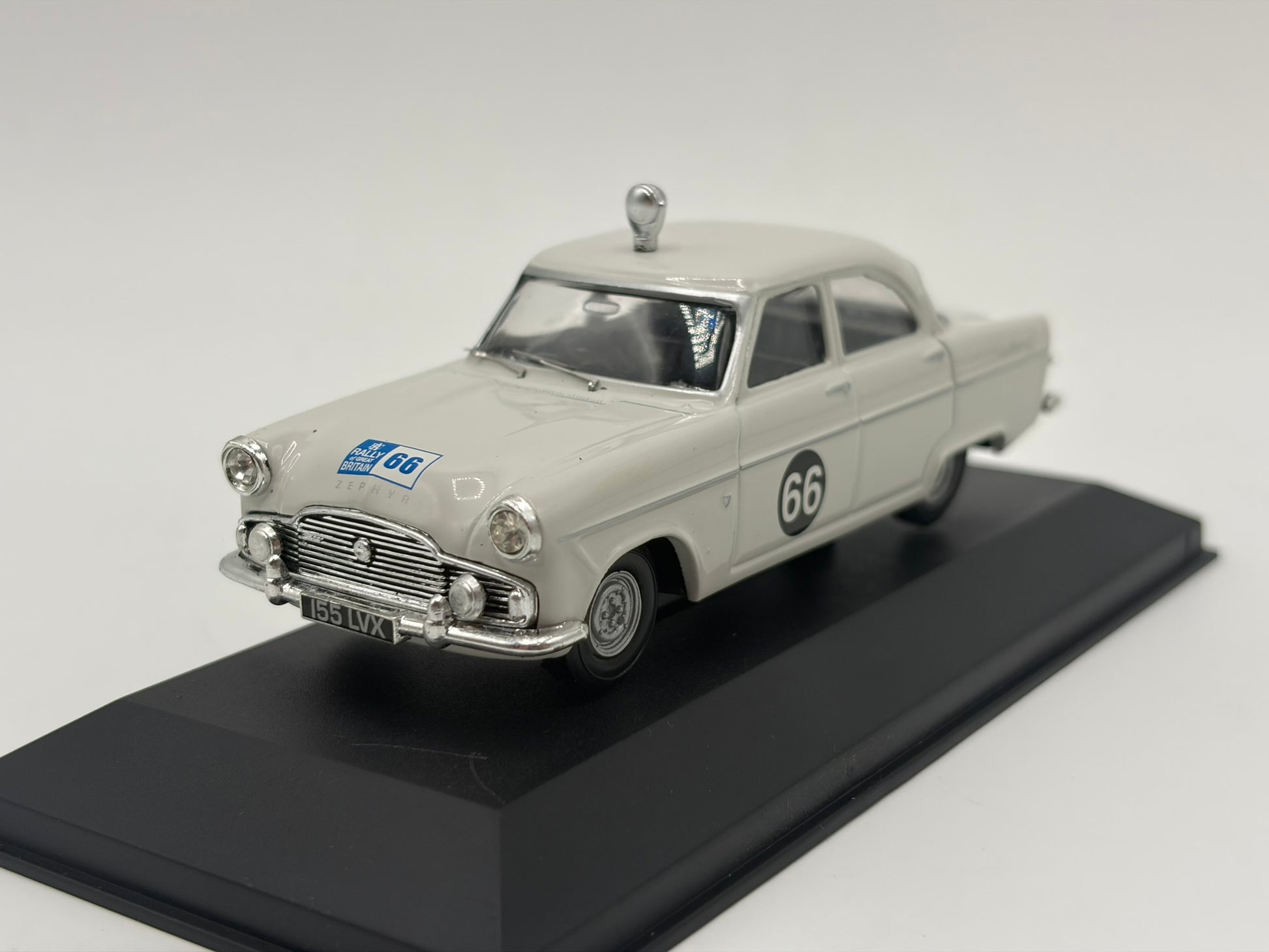 1/43 1959 Ford Zephyr - RAC Rally - Burgess / Croft-Pearson | Corgi Vanguards | Model Car