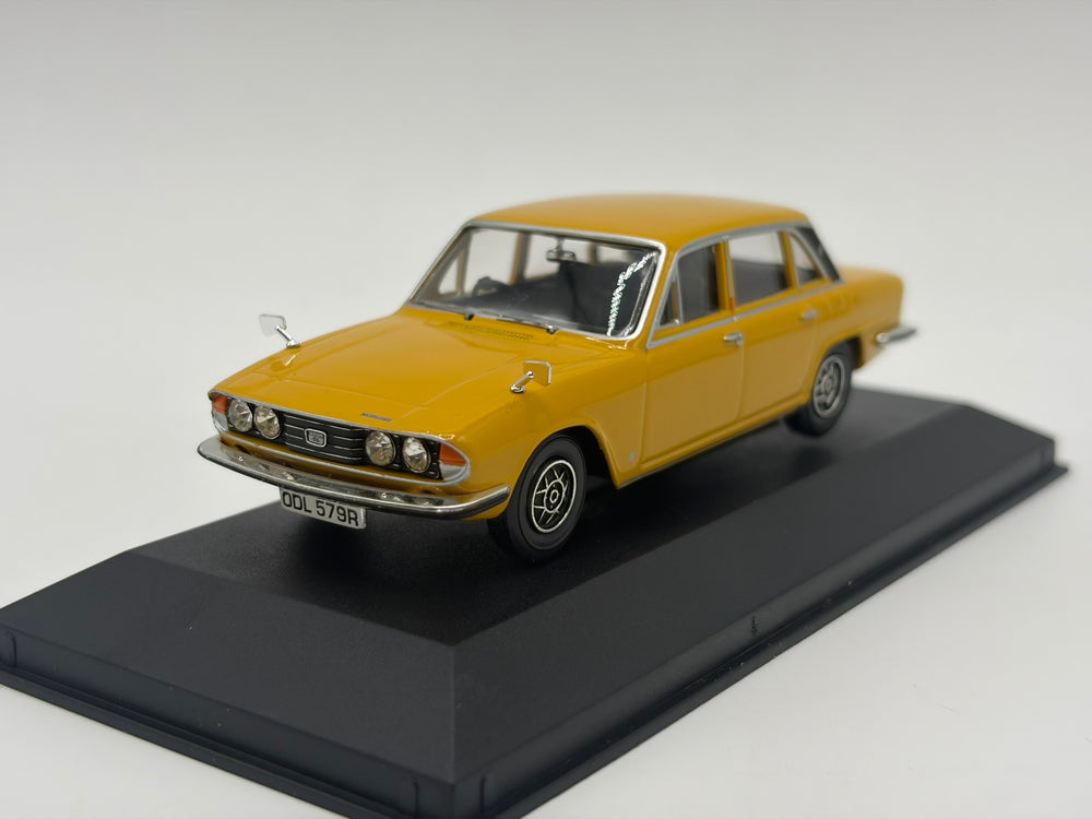 1/43 1975 Triumph 2500S - Inca Yellow | Corgi Vanguards | Model Car