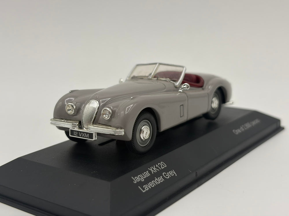 1/43 1949 Jaguar XK120 - Lavender Grey | Corgi Vanguards | Model Car
