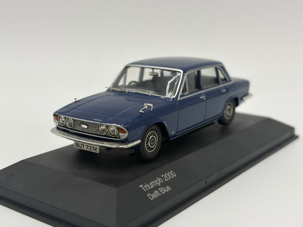 1/43 1971 Triumph 2000 - Delft Blue | Corgi Vanguards | Model Car