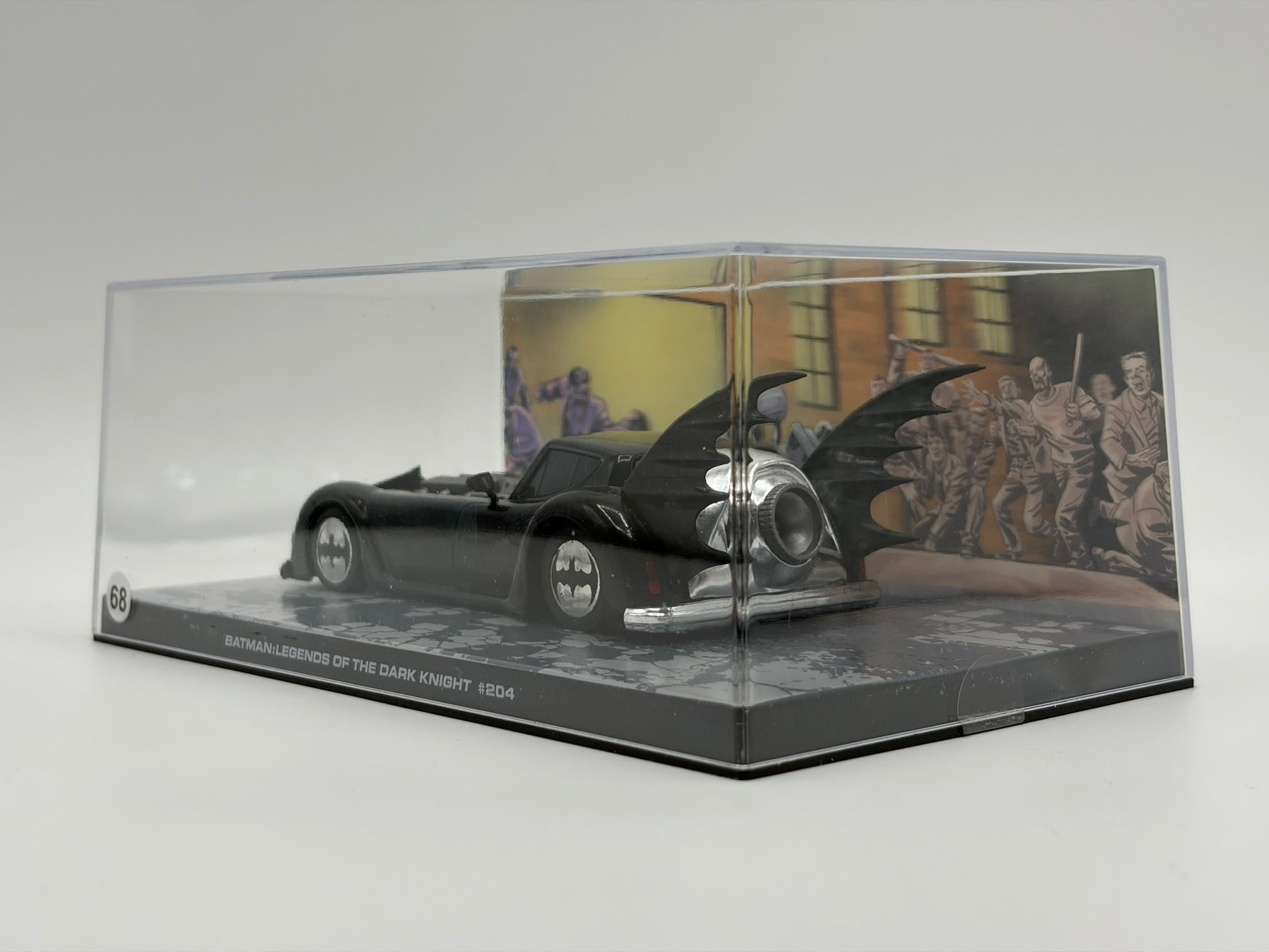 1/43 2006 Batmobile - Batman Legends of the Dark Knight #204 | Batman Automobilia Collection