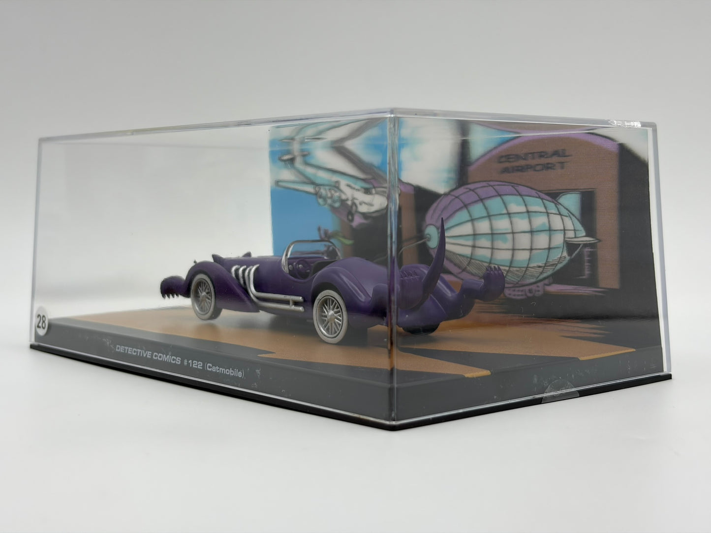 1/43 1947 Catmobile - Detective Comics #122 | Batman Automobilia Collection