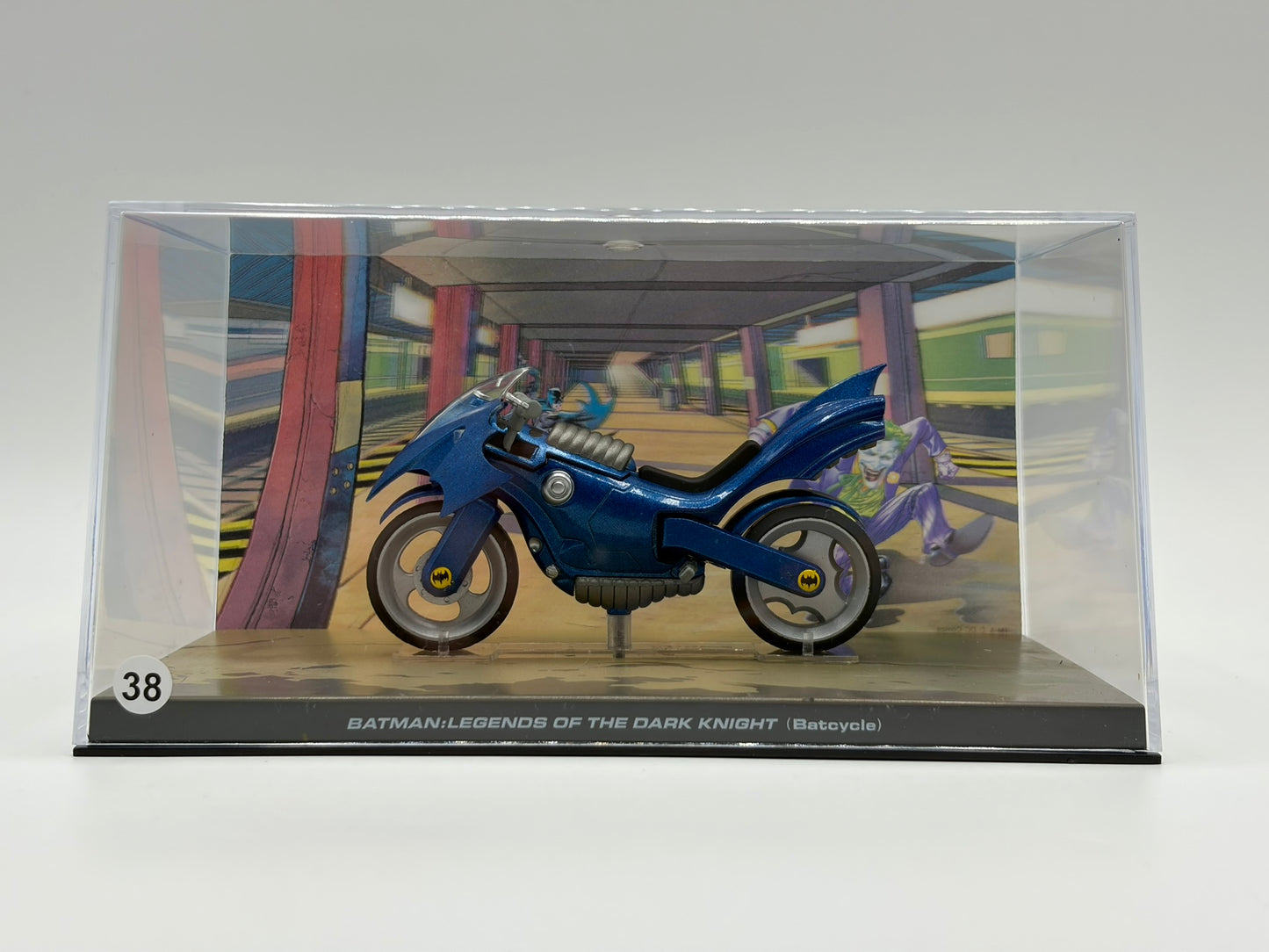 1/43 2005 Batcycle - Batman, Legends of the Dark Knight | Batman Automobilia Collection