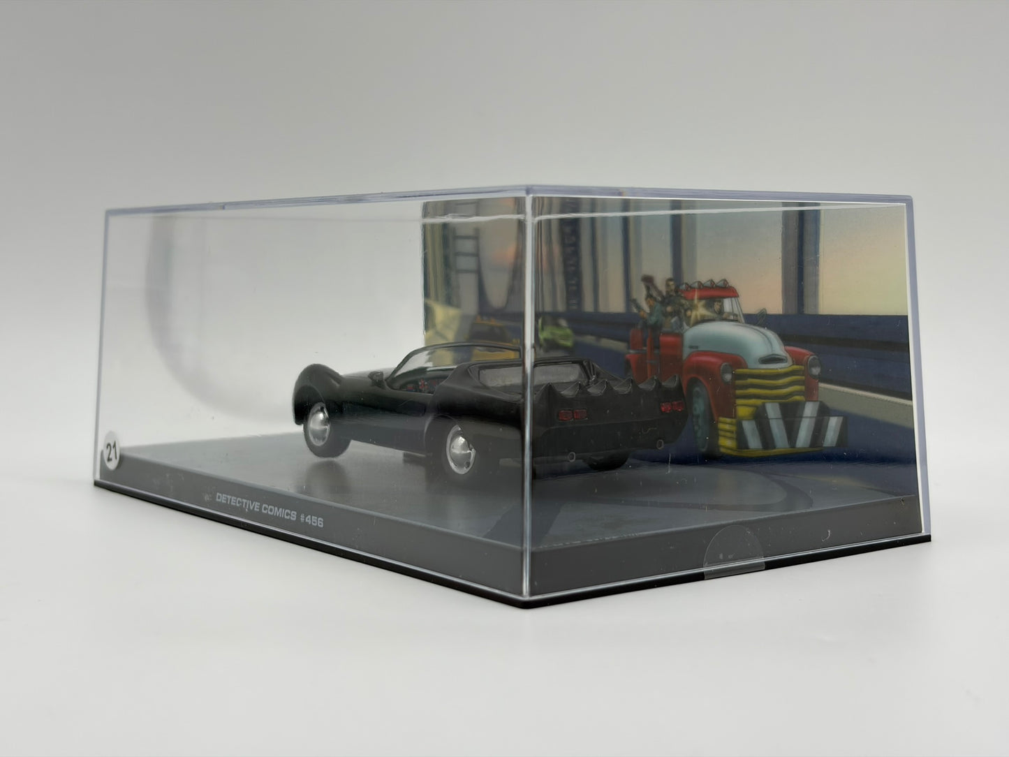 1/43 1976 Batmobile - Detective Comics #456 | Batman Automobilia Collection