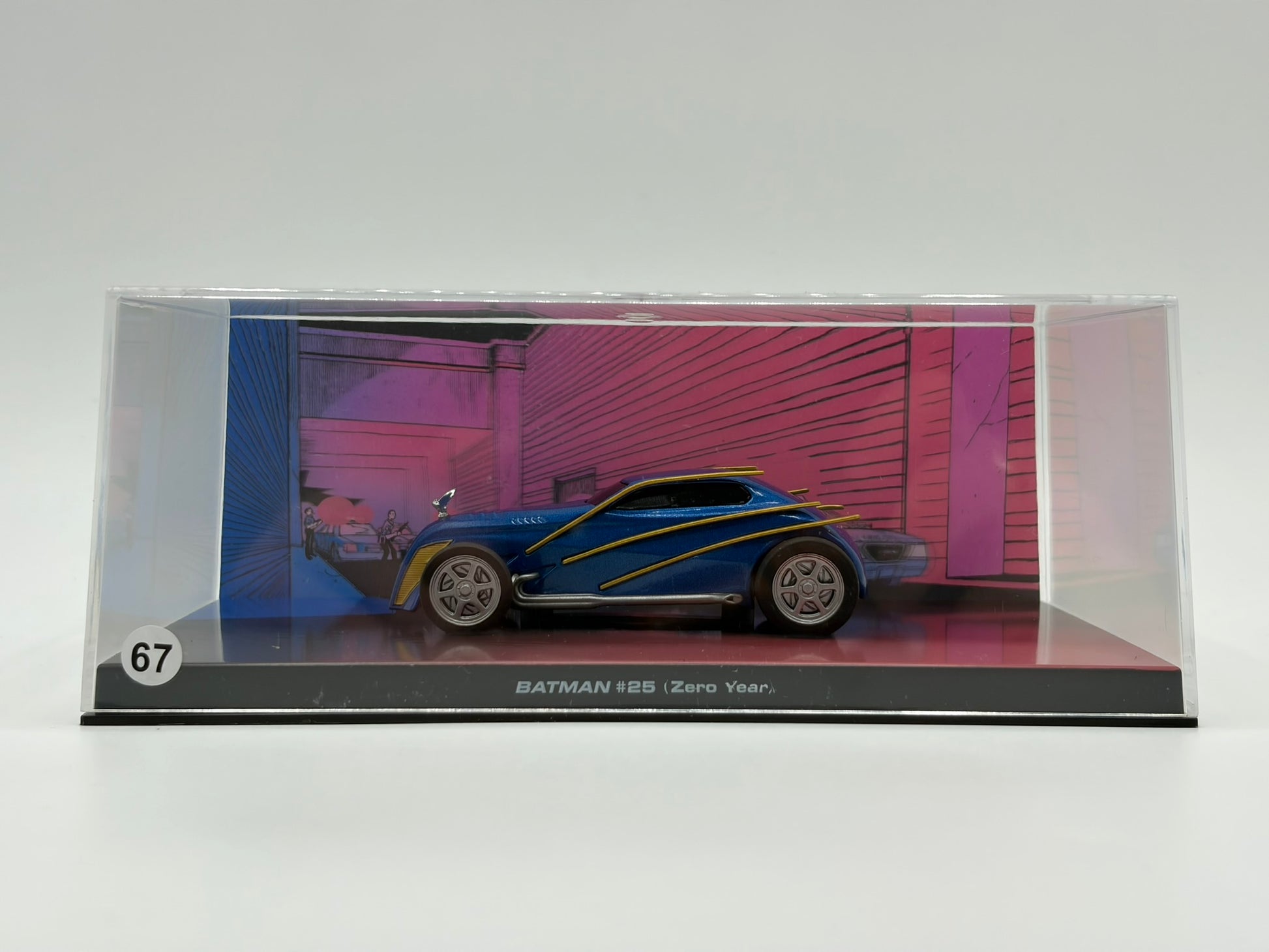 1/43 1944 Batmobile - Batman #25 (Zero Year) | Batman Automobilia Collection
