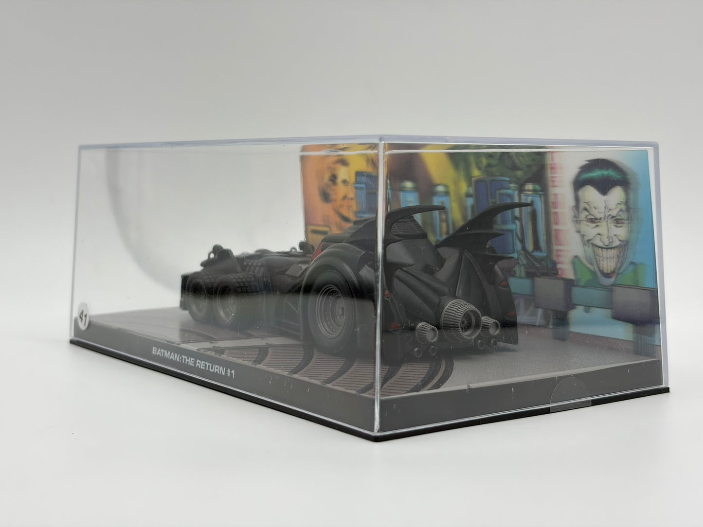 1/43 2010 Batmobile - Batman the Return #1 | Batman Automobilia Collection