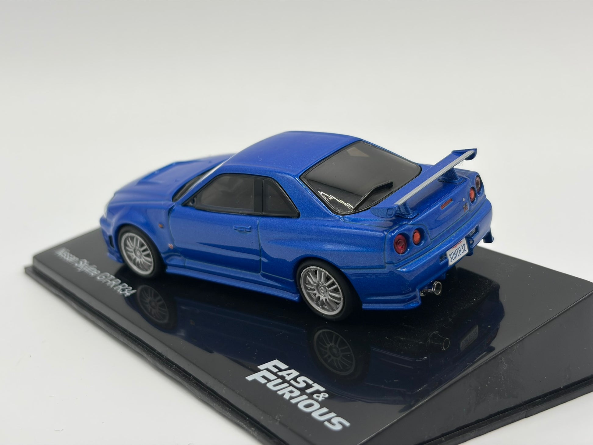 1/43 2000 Nissan Skyline GT-R R34 - Fast & Furious | Model Car