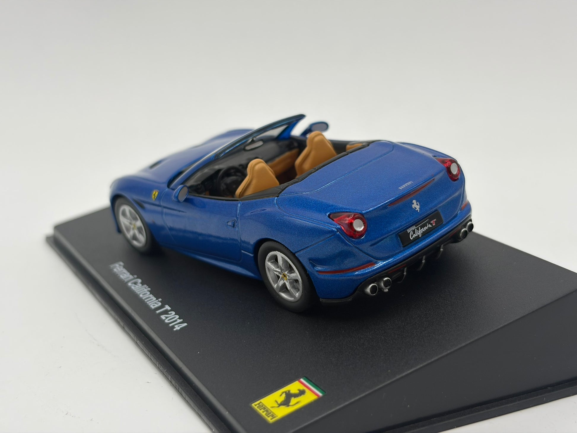 1/43 2014 Ferrari California T | Model Car | Ferrari GT Collection