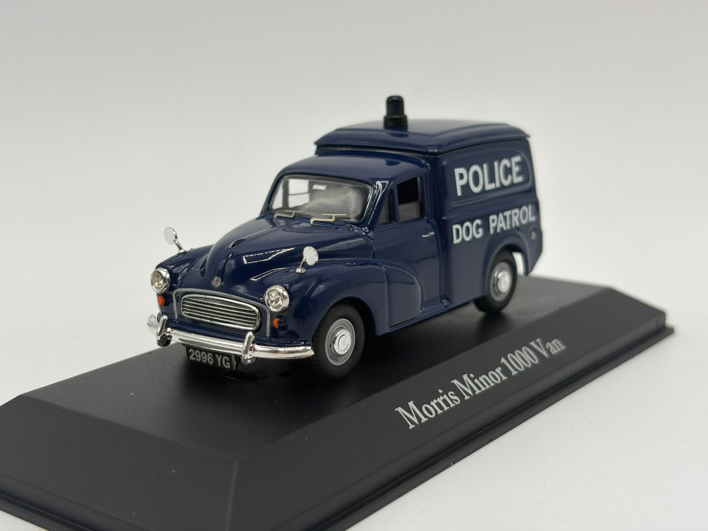 1/43 1960 Morris Minor 1000 Van - West Riding Constabulary | Model Police Car