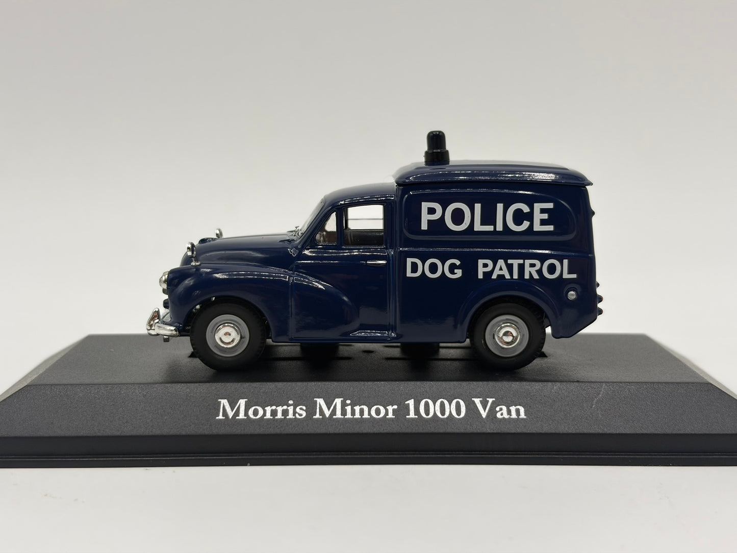 1/43 1960 Morris Minor 1000 Van - West Riding Constabulary | Model Police Car