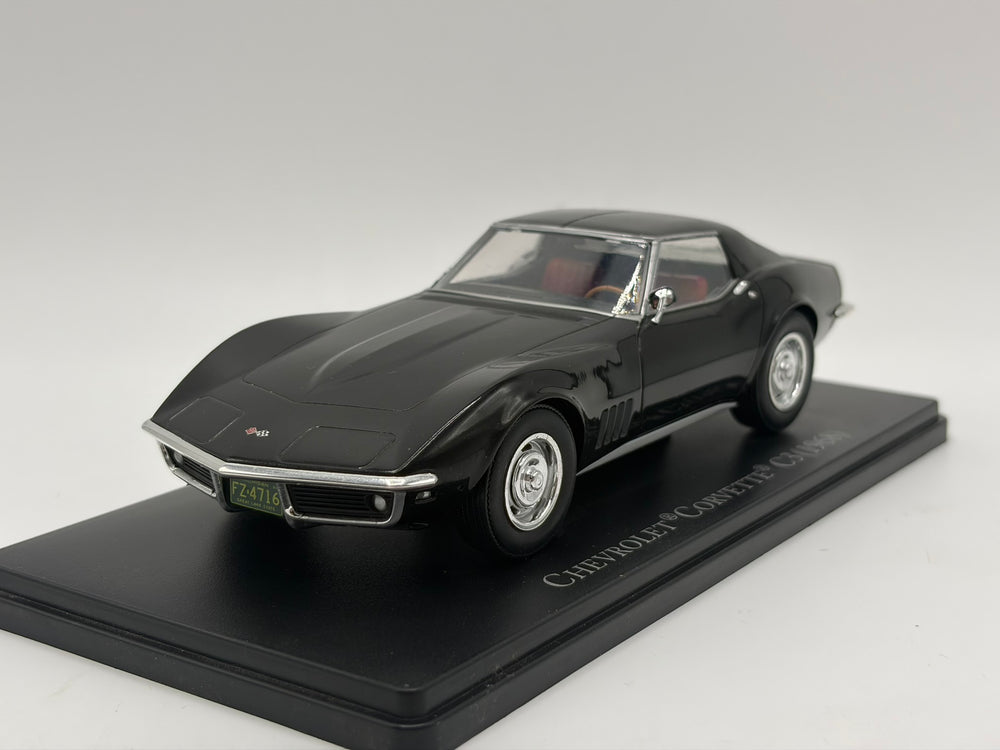 1/24 1968 Chevrolet Corvette C3 | Model Car | American Car Collection