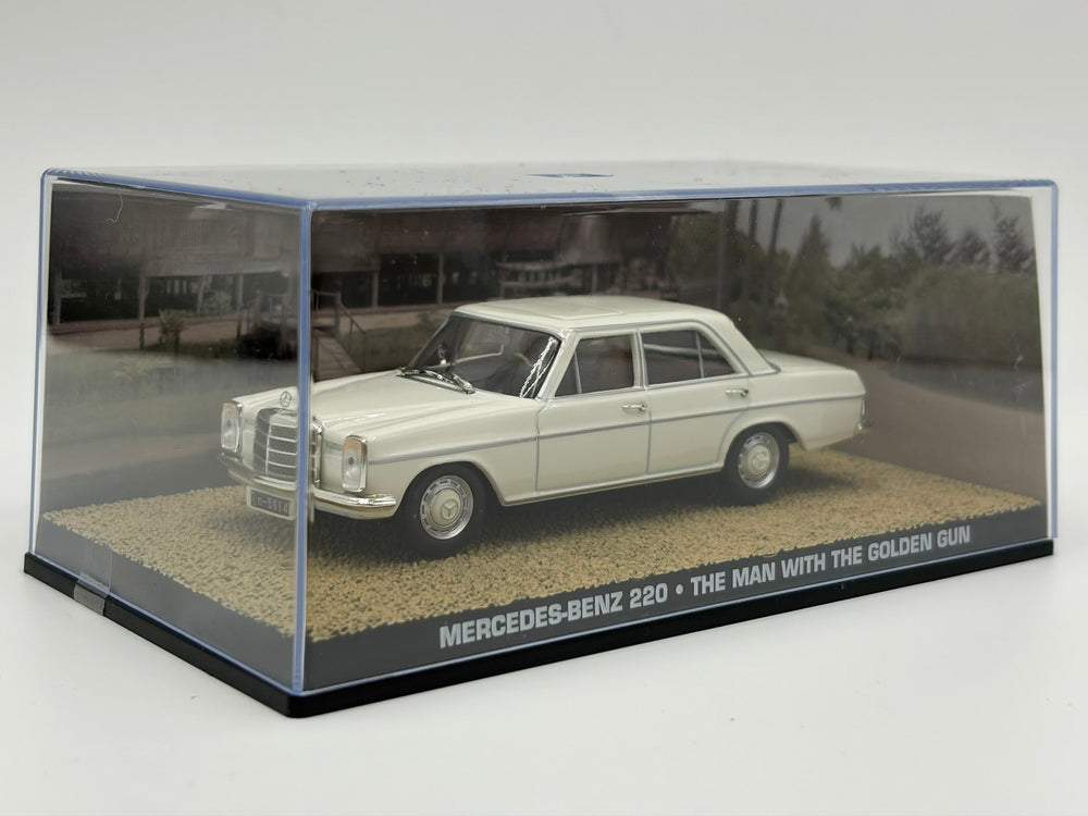 1/43 1968 Mercedes-Benz 220 - The Man With The Golden Gun / James Bond | Model Car