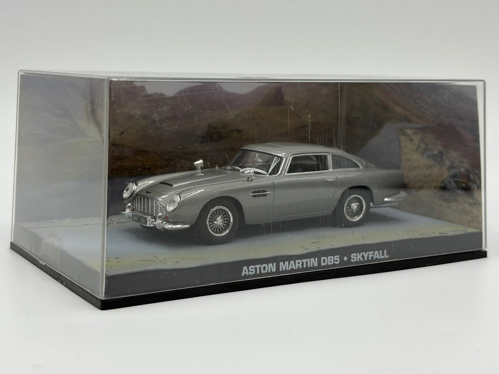1/43 1964 Aston Martin DB5 - Skyfall / James Bond | Model Car