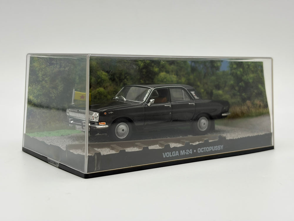 1/43 1977 Volga M-24 - Octopussy / James Bond | Model Car