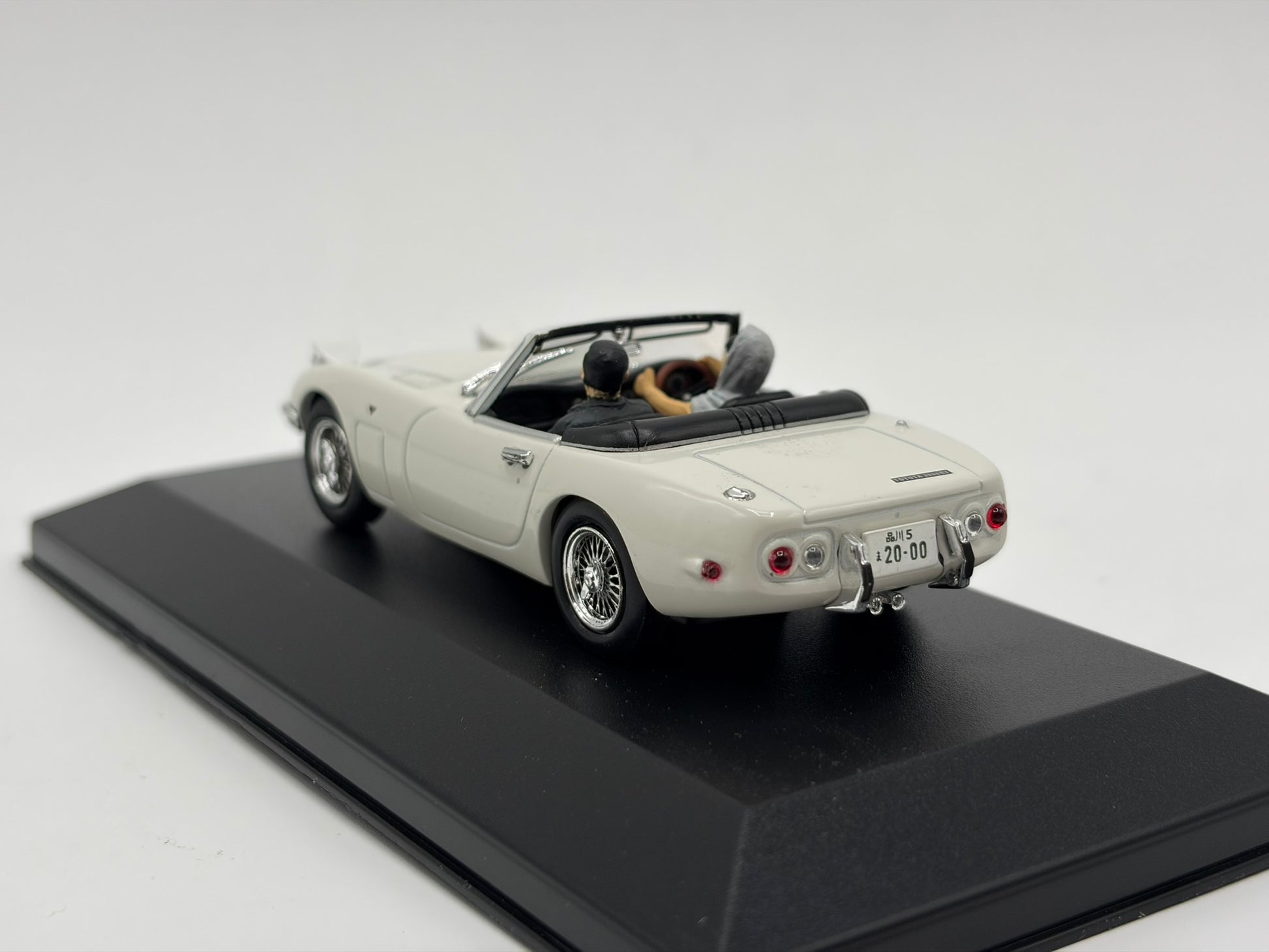 1/43 1967 Toyota 2000GT | Model Car