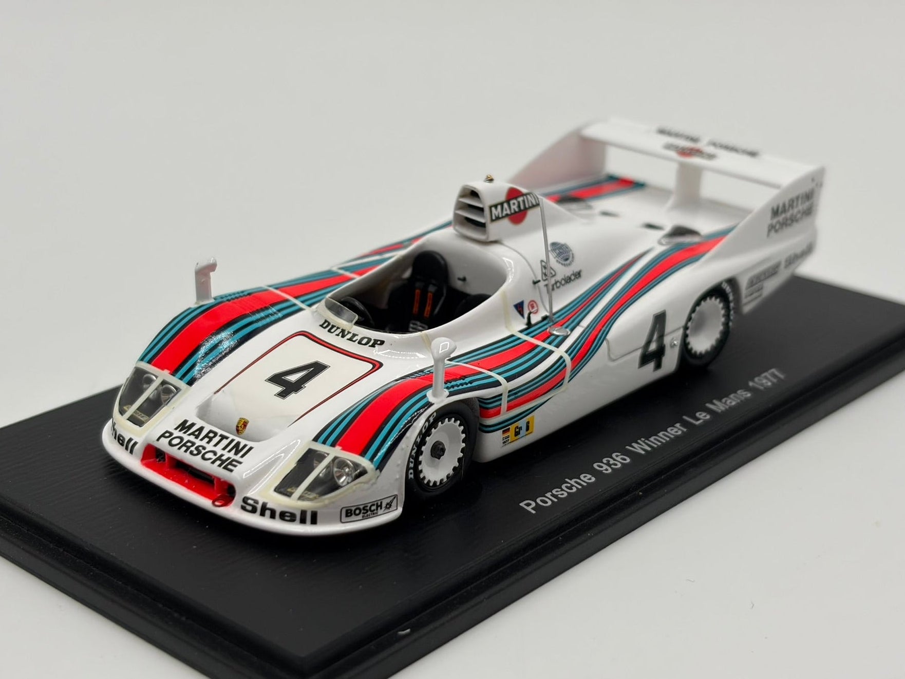 1/43 1977 Porsche 936 - Ickx / Barth / Haywood - Spark | Model Le Mans Car