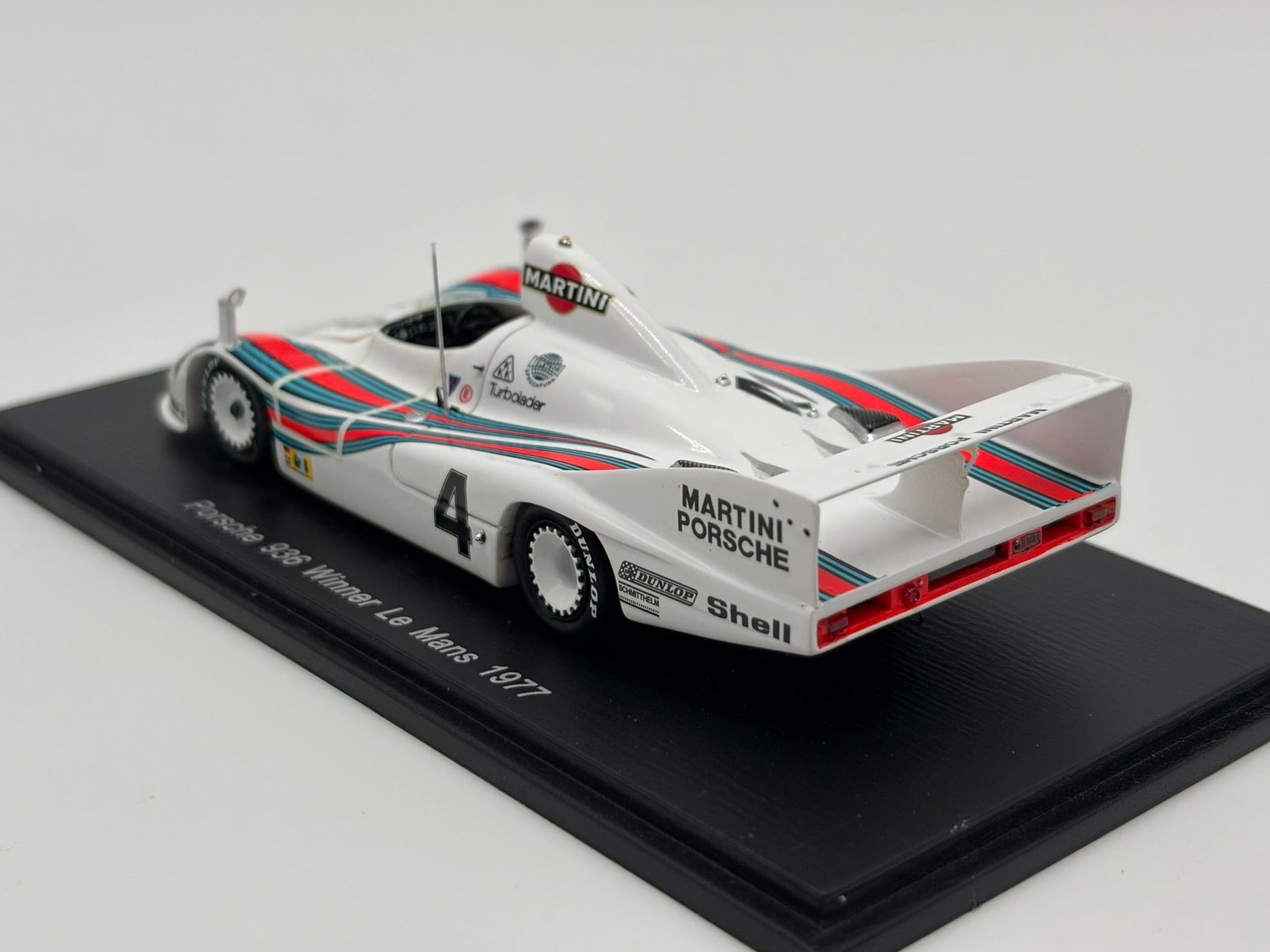 1/43 1977 Porsche 936 - Ickx / Barth / Haywood - Spark | Model Le Mans Car