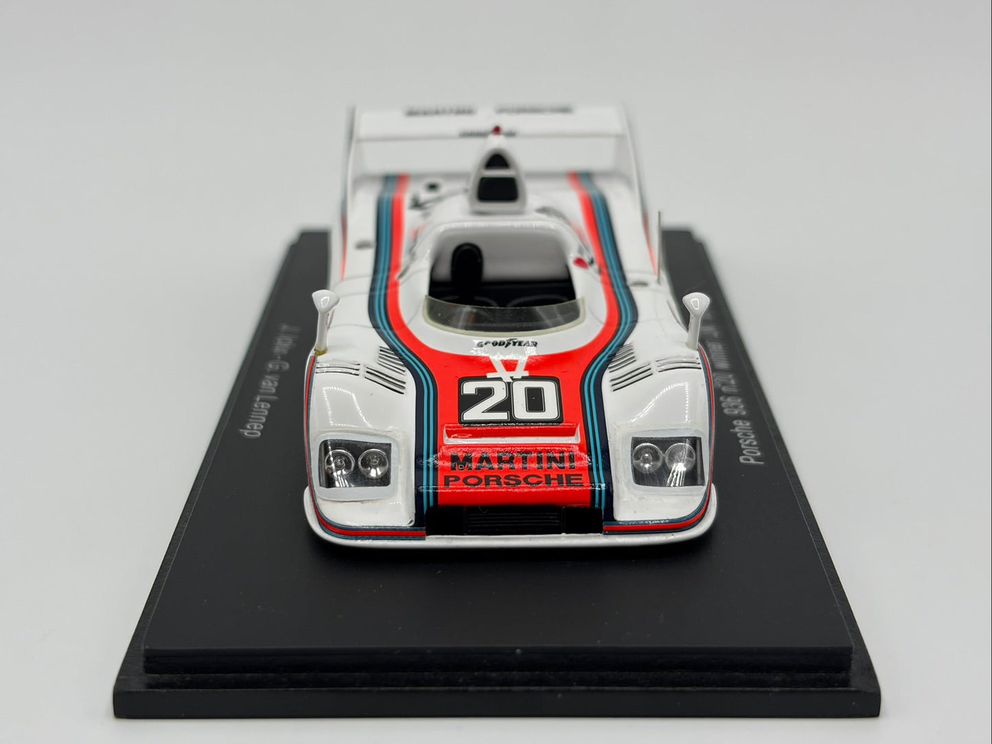1/43 1976 Porsche 936 - Ickx / van Lennep - Spark | Model Le Mans Car
