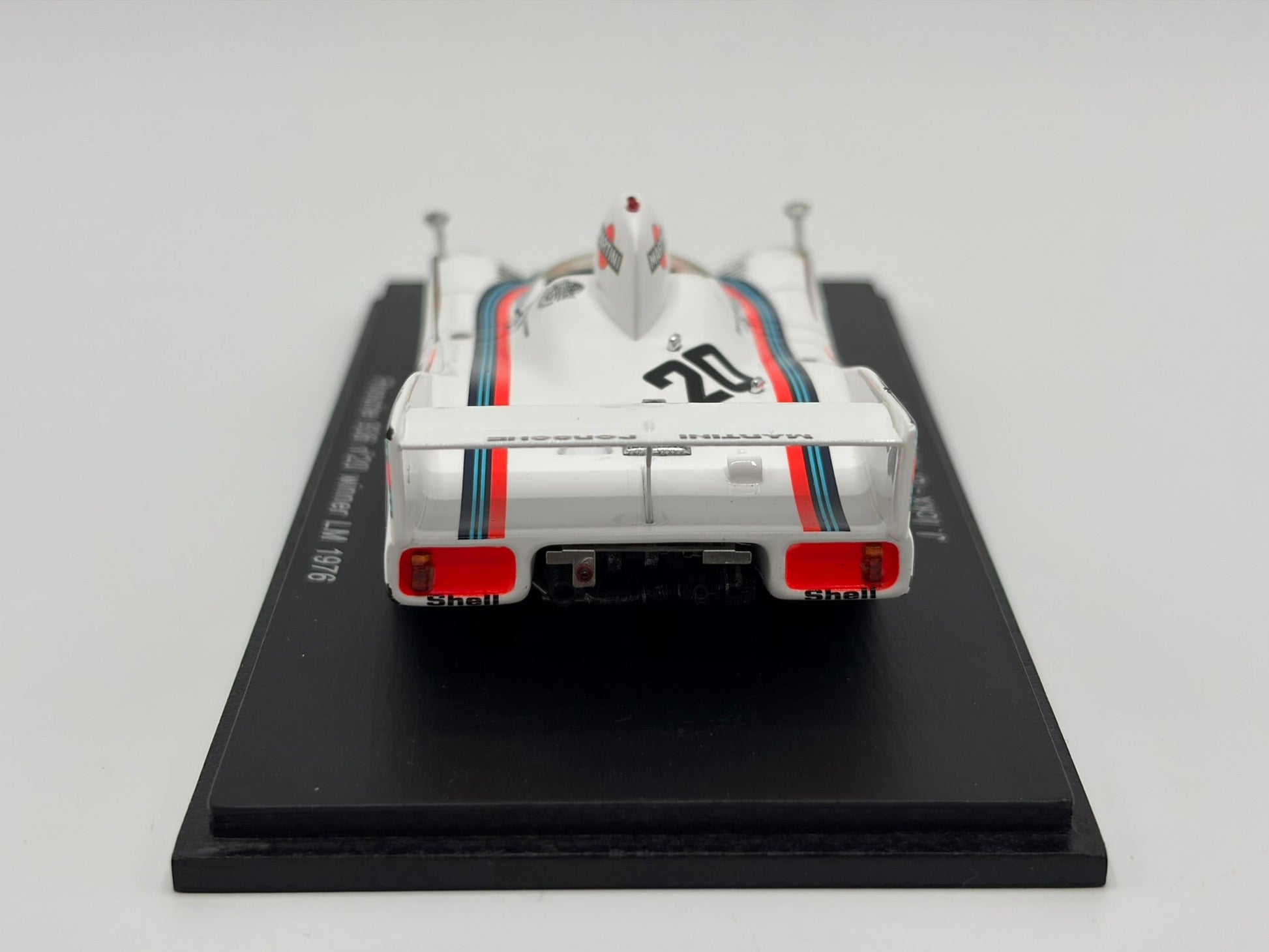 1/43 1976 Porsche 936 - Ickx / van Lennep - Spark | Model Le Mans Car