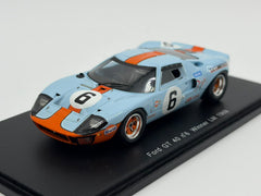 1/43 1969 Ford GT40 - Ickx / Oliver - Spark | Model Le Mans Car