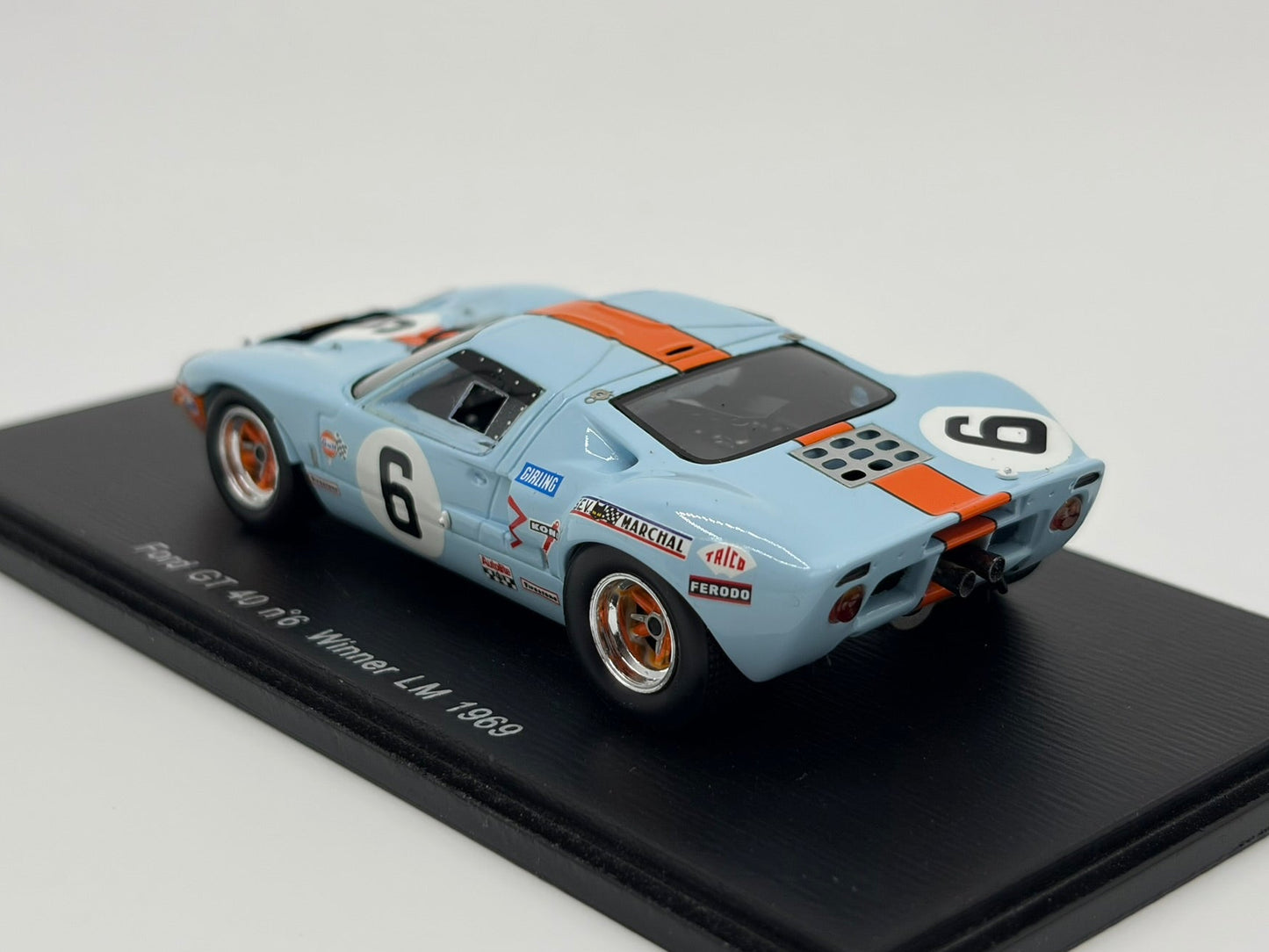 1/43 1969 Ford GT40 - Ickx / Oliver - Spark | Model Le Mans Car