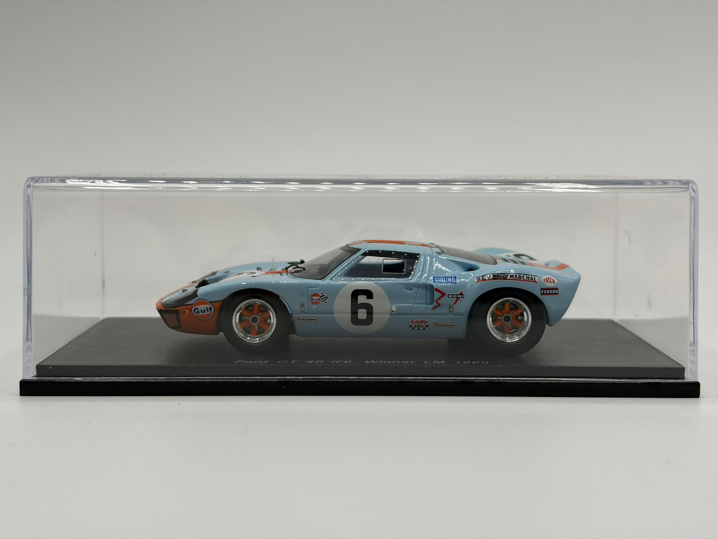 1/43 1969 Ford GT40 - Ickx / Oliver - Spark | Model Le Mans Car