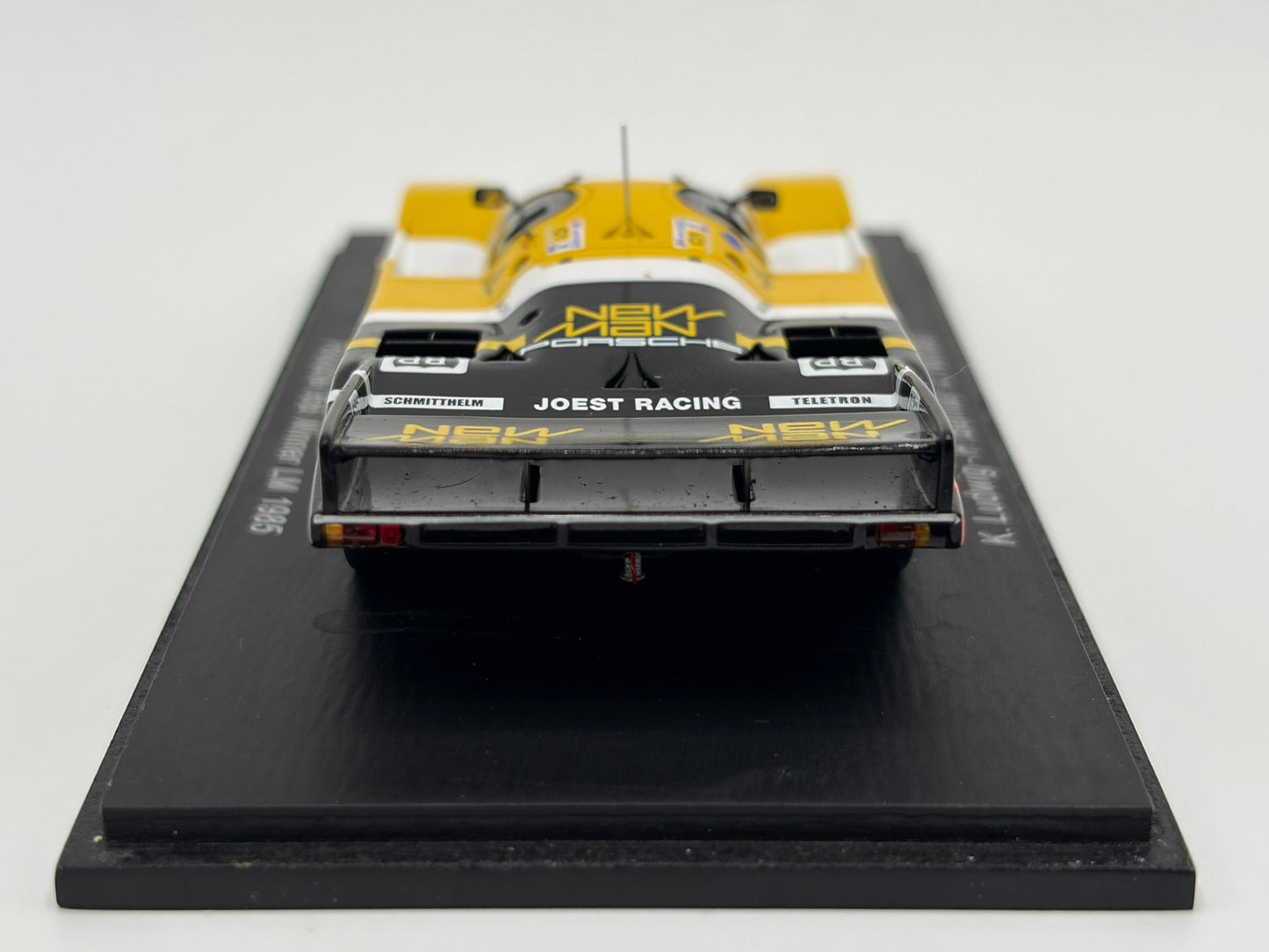 1/43 1985 Porsche 956 - Ludwig / Barilla / Winter - Spark | Model Le Mans Car