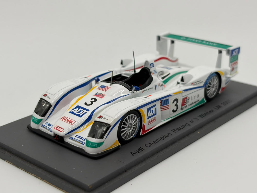 1/43 2005 Audi R8 - Lehto / Kristensen / Werner - Spark | Model Le Mans Car