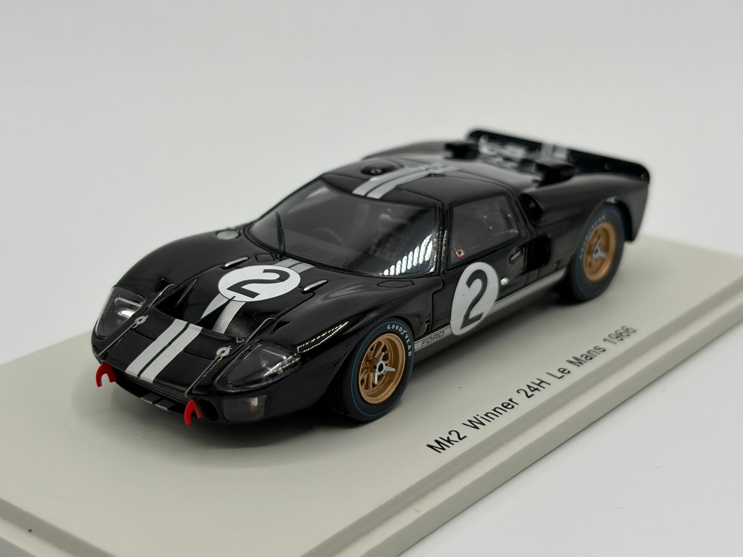 1/43 1966 Ford GT40 MKII - McLaren / Amon - Spark | Model Le Mans Car