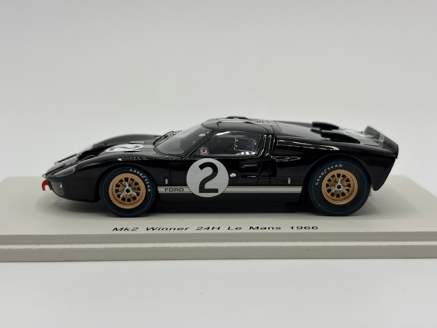 1/43 1966 Ford GT40 MKII - McLaren / Amon - Spark | Model Le Mans Car