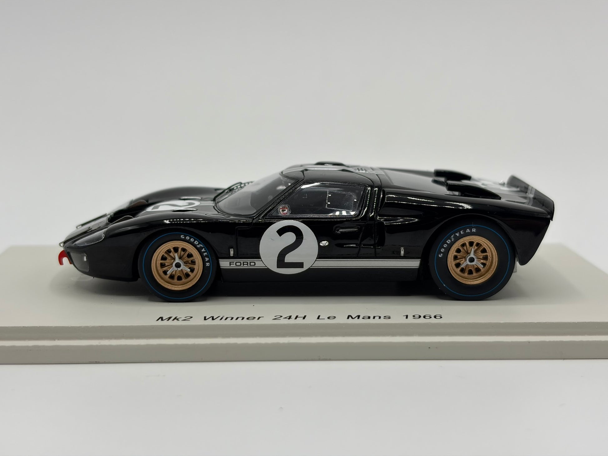 1/43 1966 Ford GT40 MKII - McLaren / Amon - Spark | Model Le Mans Car