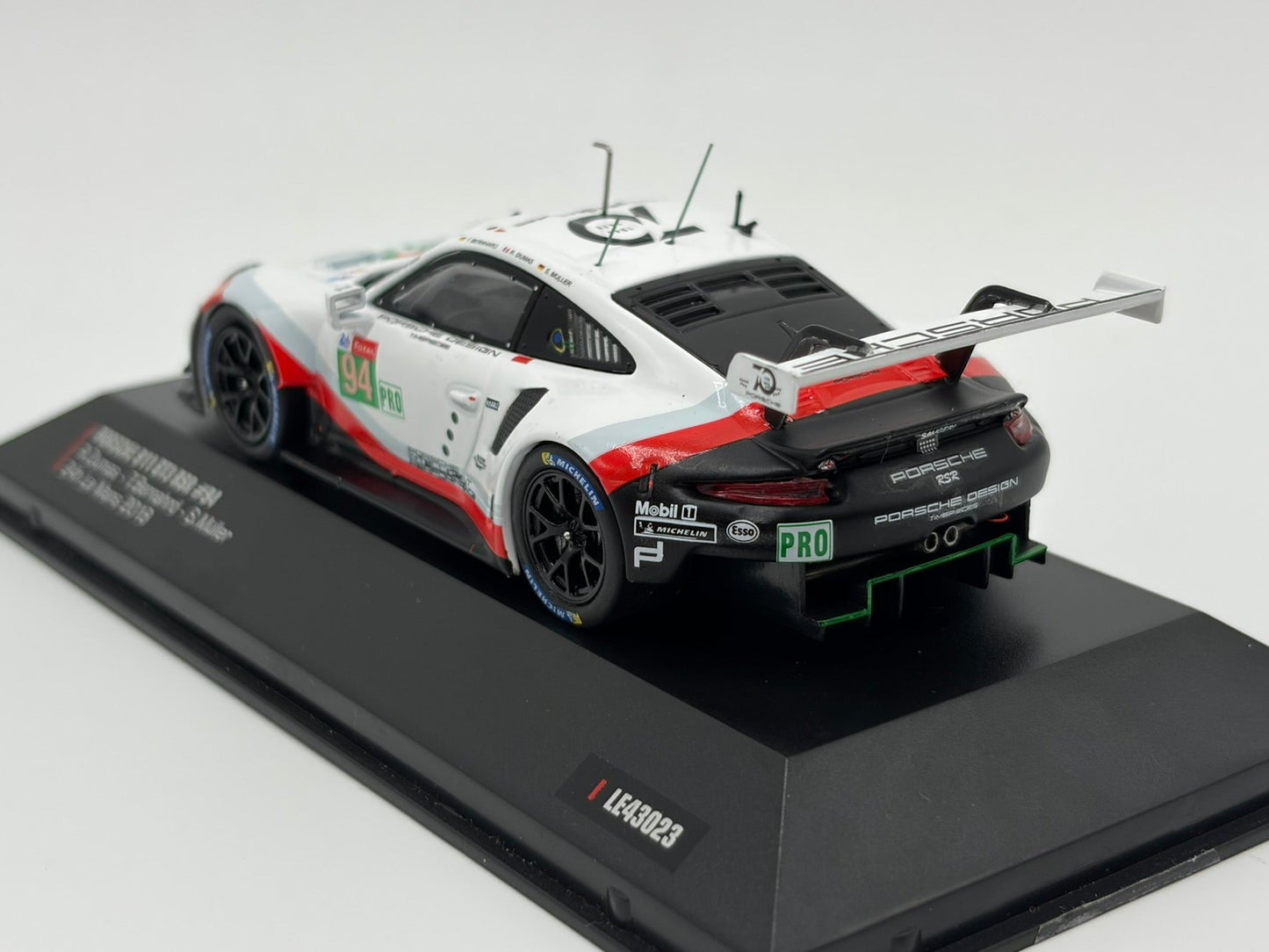 1/43 2018 Porsche 911 RSR #94 - Dumas / Bernhard / Muller - IXO | Model Le Mans Car