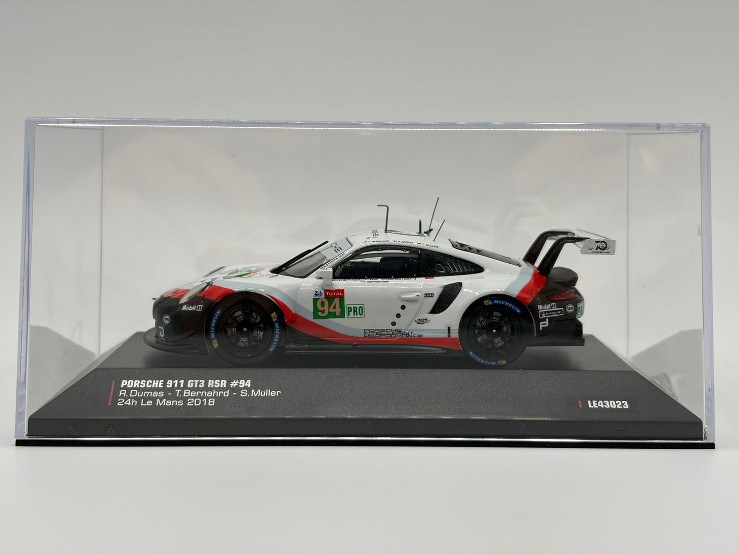 1/43 2018 Porsche 911 RSR #94 - Dumas / Bernhard / Muller - IXO | Model Le Mans Car