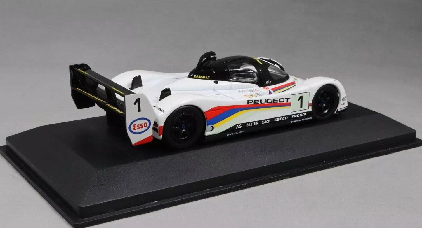 1/43 1992 Peugeot 905 - Warwick / Dalmas / Blundell - IXO