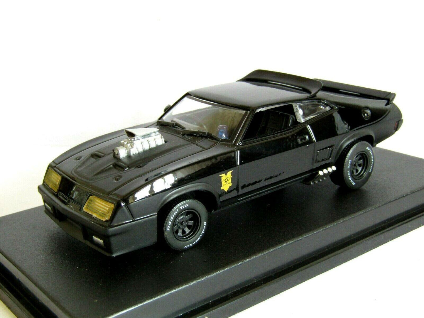 1/43 1973 Ford Falcon XB - Mad Max