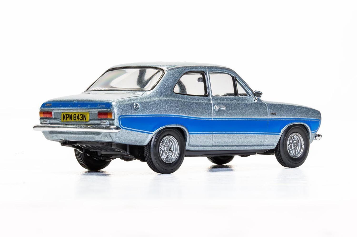 1/43 1975 Ford Escort Mk1 RS2000 - Corgi Vanguards | Model Car