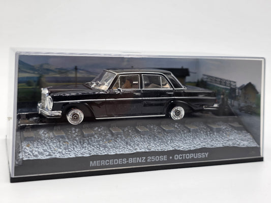 1/43 1967 Mercedes-Benz 250SE - Octopussy / James Bond | Model Car