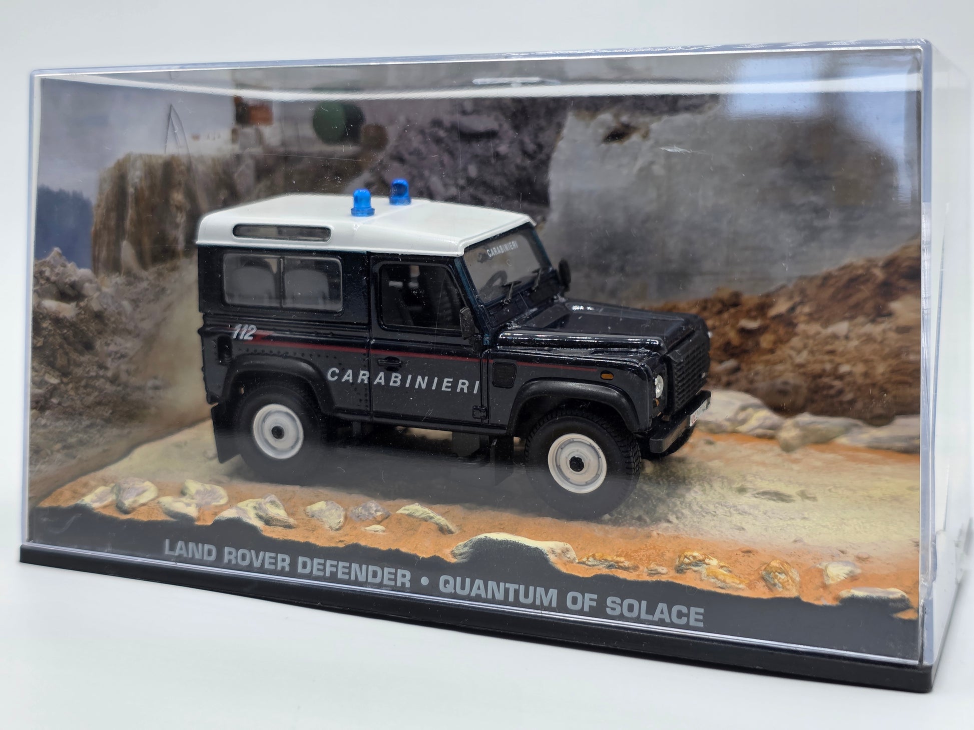 1/43 1965 Land Rover Defender - Quantum of Solace / James Bond