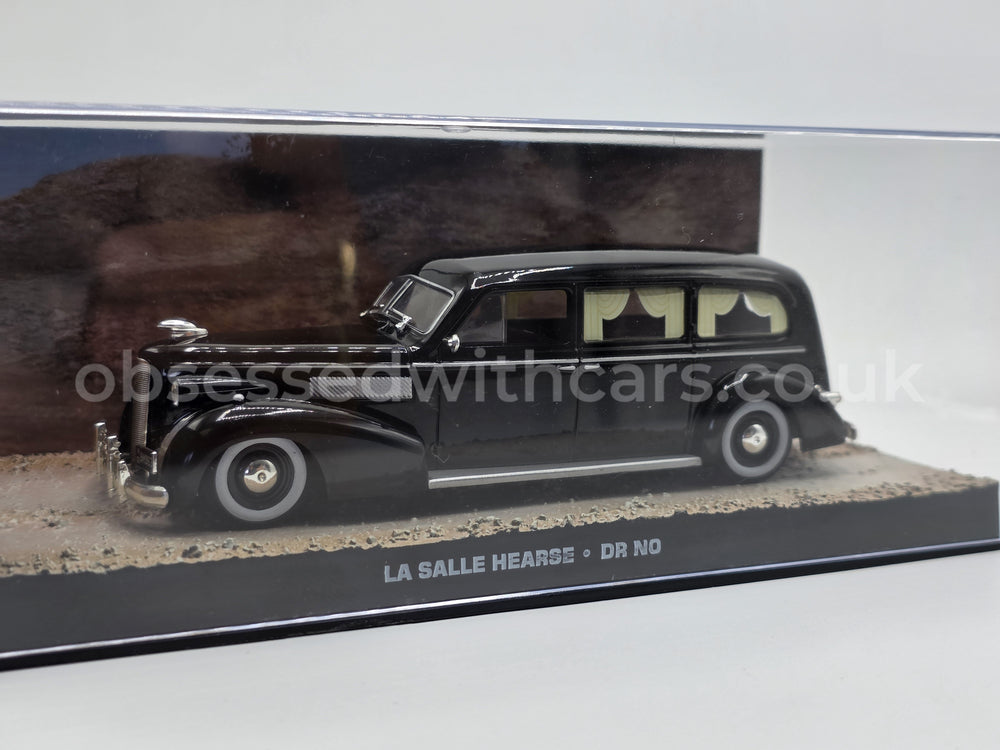1/43 1939 Cadillac LaSalle Hearse - Dr. No / James Bond | Model Car